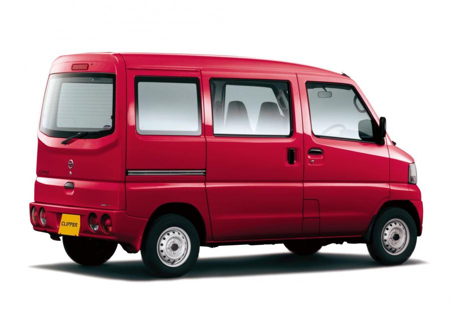  Nissan Clipper Van 2003 года  (фото 4 из 6)